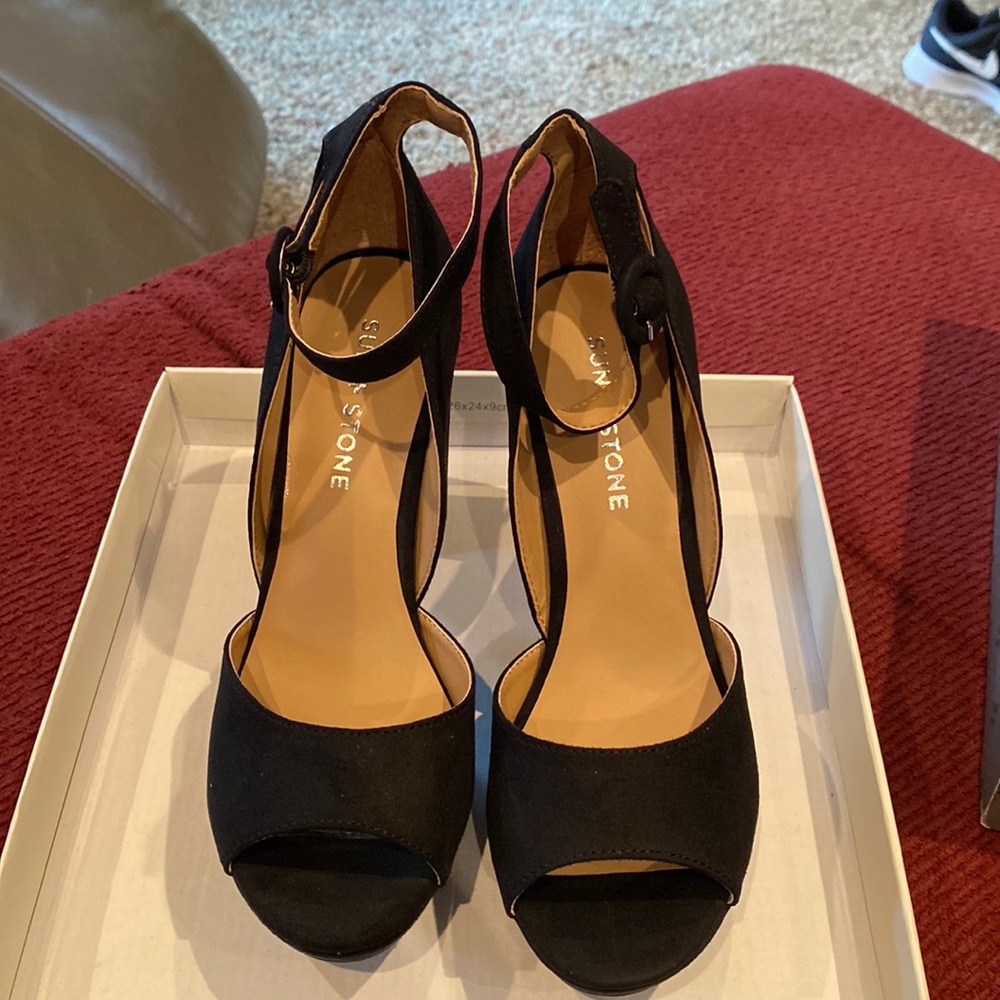 Sun&Stone open toe high heel Sz 6.5
